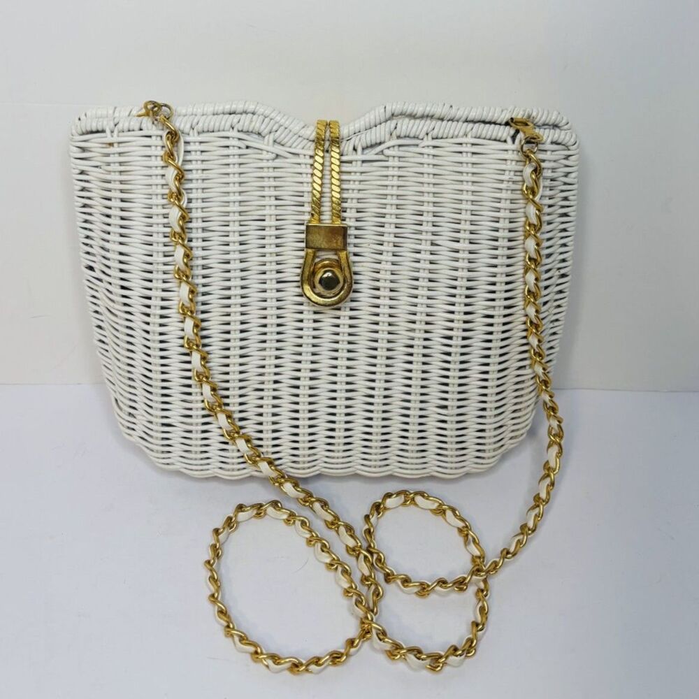 Vintage Wicker Shoulder Bag White Gold Chain Turn-Lock Womens Purse